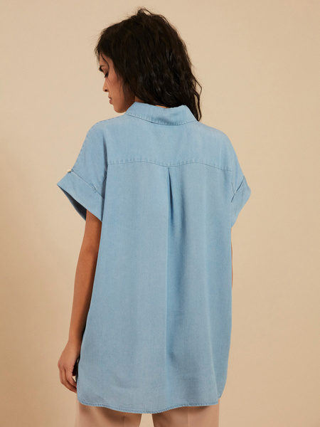 Джинсовая блузка с коротким рукавом - фото 4
