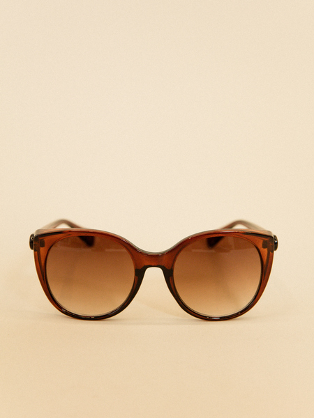 Солнцезащитные очки с уголками - фото 2