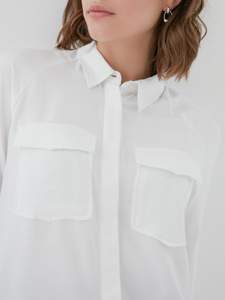 Блузка с накладными карманами - фото 3