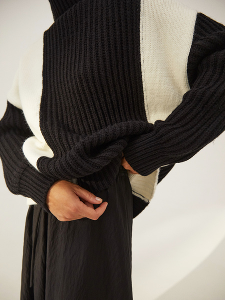 Объемный свитер - фото 8
