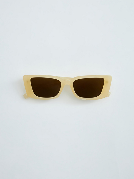 Солнцезащитные очки - фото 1