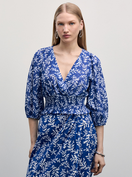 Блузка из хлопка Zarina 4226104304-201, размер 2XS (RU 40), цвет синий графика крупная
