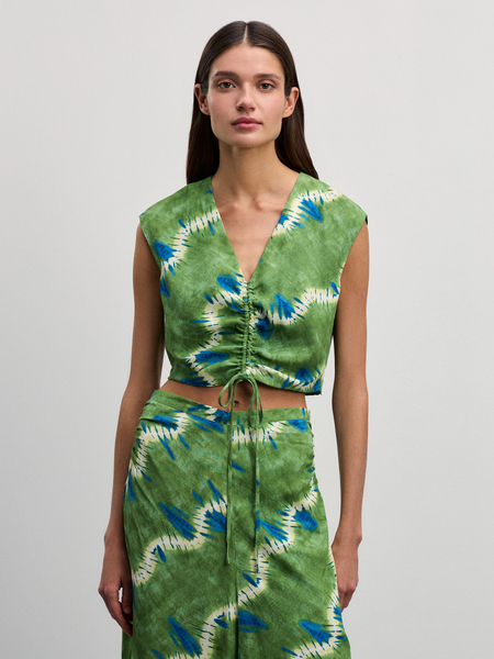 Блузка со сборкой Zarina 4226260360-216, размер XS (RU 42), цвет зеленый графика крупная Блузка со сборкой, 4226260360 - фото 3