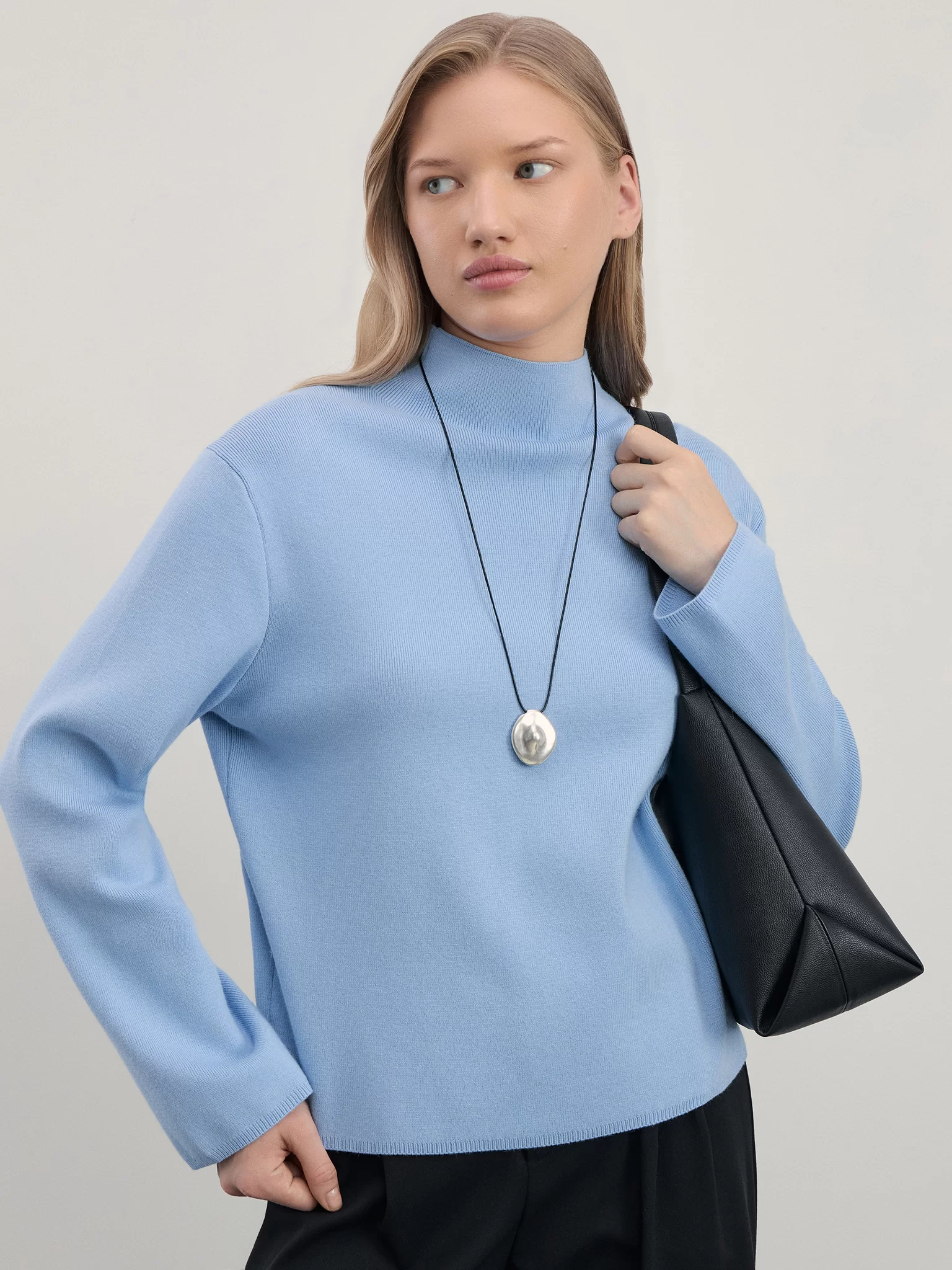 4329611806_49_1.webp?t=1719823157