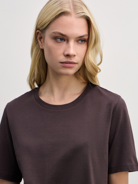 футболка женская Zarina W_REGULAR2-27, размер M (RU 46), цвет тёмно-коричневый футболка женская, W_REGULAR2 - фото 6