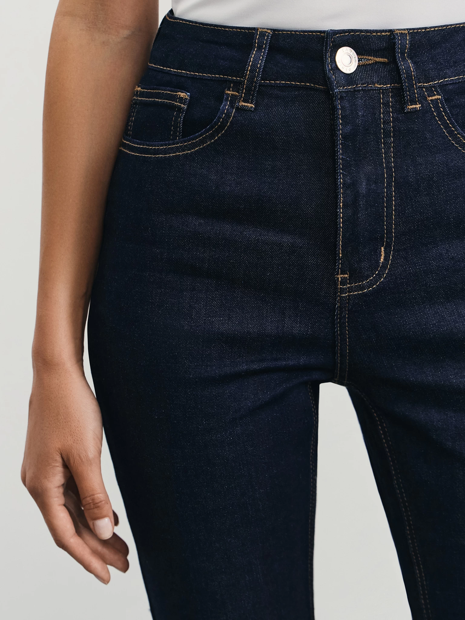 JUNINSODA DEXTER 5'11