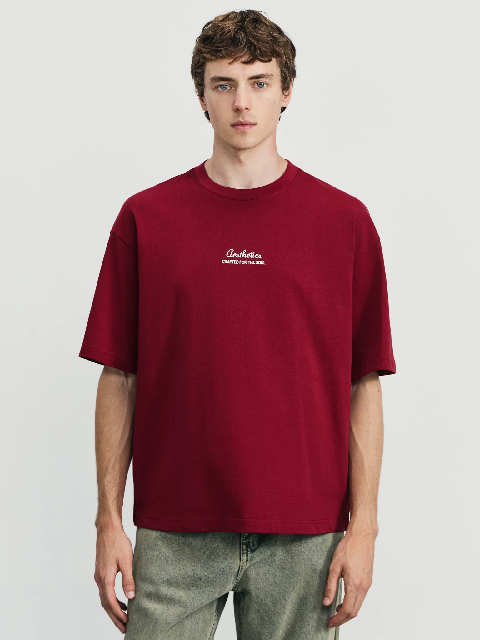 Футболка с вышивкой на груди ZR2509043410-76 - купить в интернет