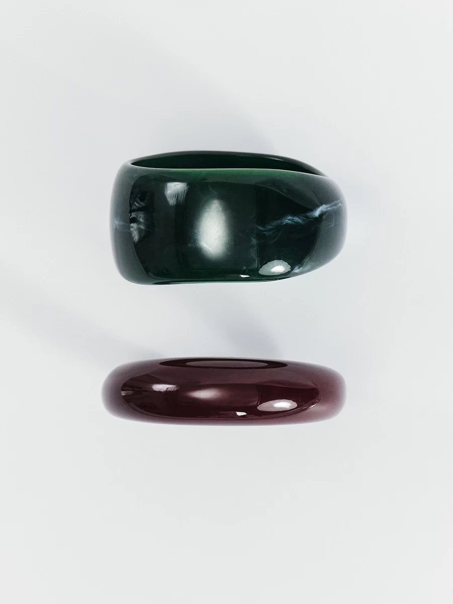 123