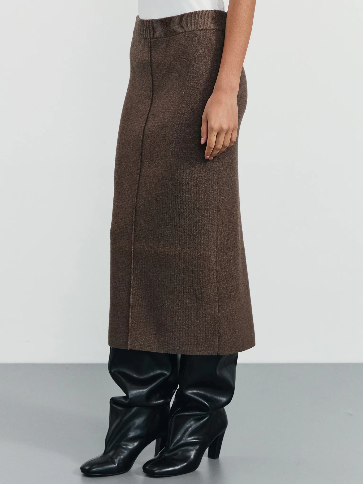 Үлкен мүшесі бар қара порно