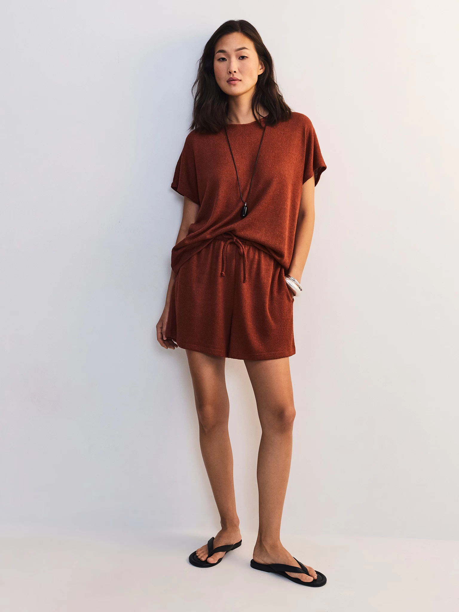 ZARINA Трикотажные шорты из вискозы