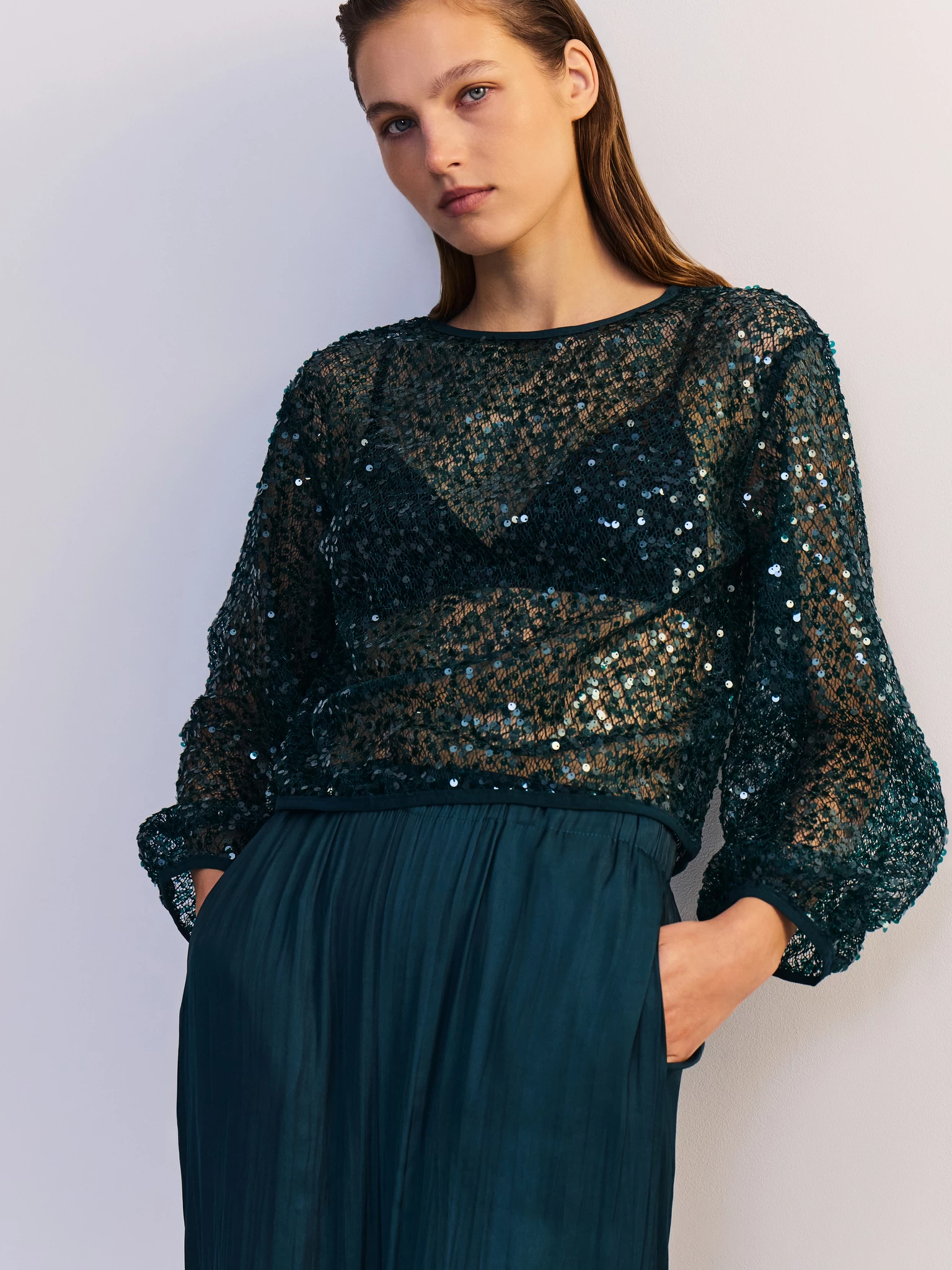 ZARINA Ажурный джемпер с пайетками